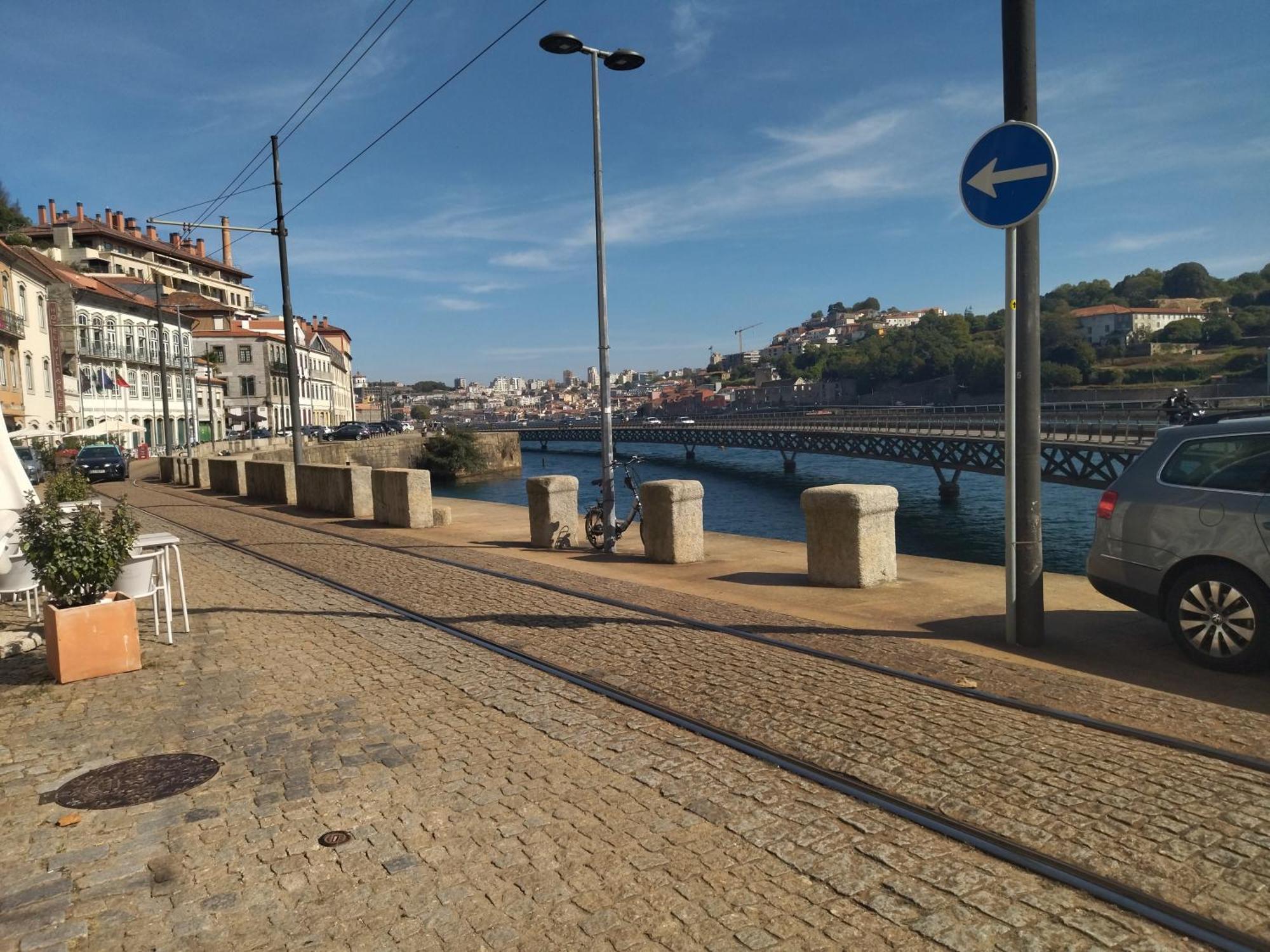 Cais Das Pedras Patio Apartment - With Washer And Dryer Machine Porto Buitenkant foto